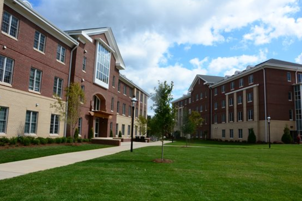 httpwww.elon.eduE-NetGetImage.ashxlm=635442890742130000&id=44577&w=440